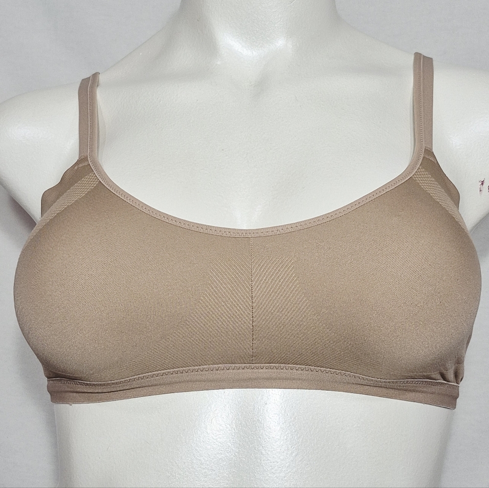 MEDIUM‎ Felina C4591V2 4591 Wireless Seamless Side Smoothing Bra Beige